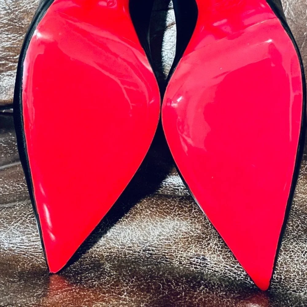 Christian Louboutin Kate 100mm Cherry Red Spikes. EU37 Blinding patent black.